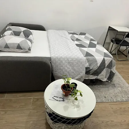 Cosy Au Coeur De 11e Διαμέρισμα *
