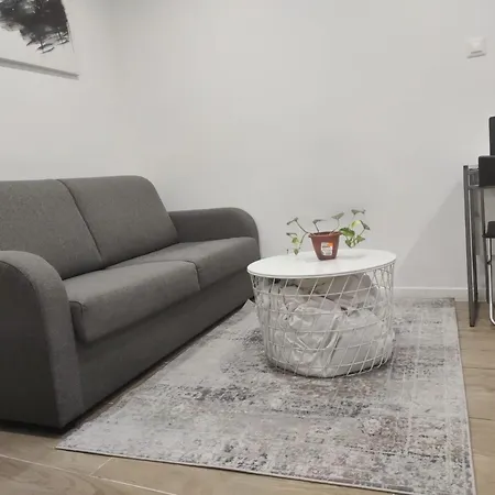 Cosy Au Coeur De 11e Appartamento Parigi